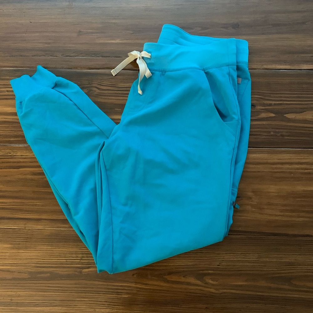FIGS Zamora Joggers